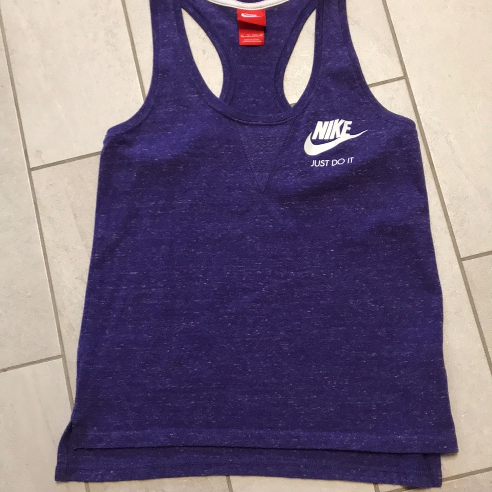 Nike tank